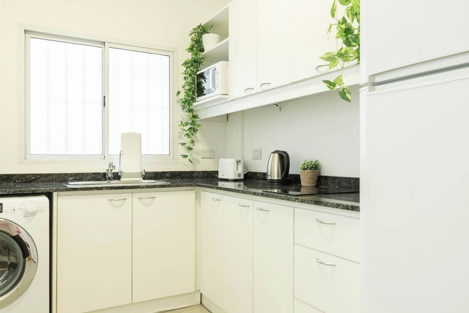 Townhome | Private kitchen