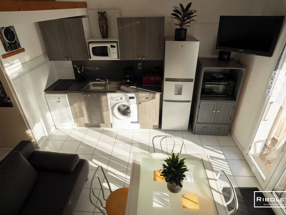 Large living room opening onto terrace