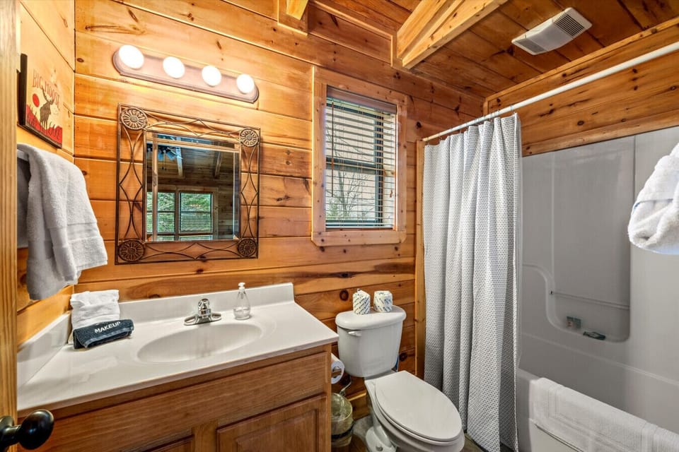 Attached bath with shower/ tub combo