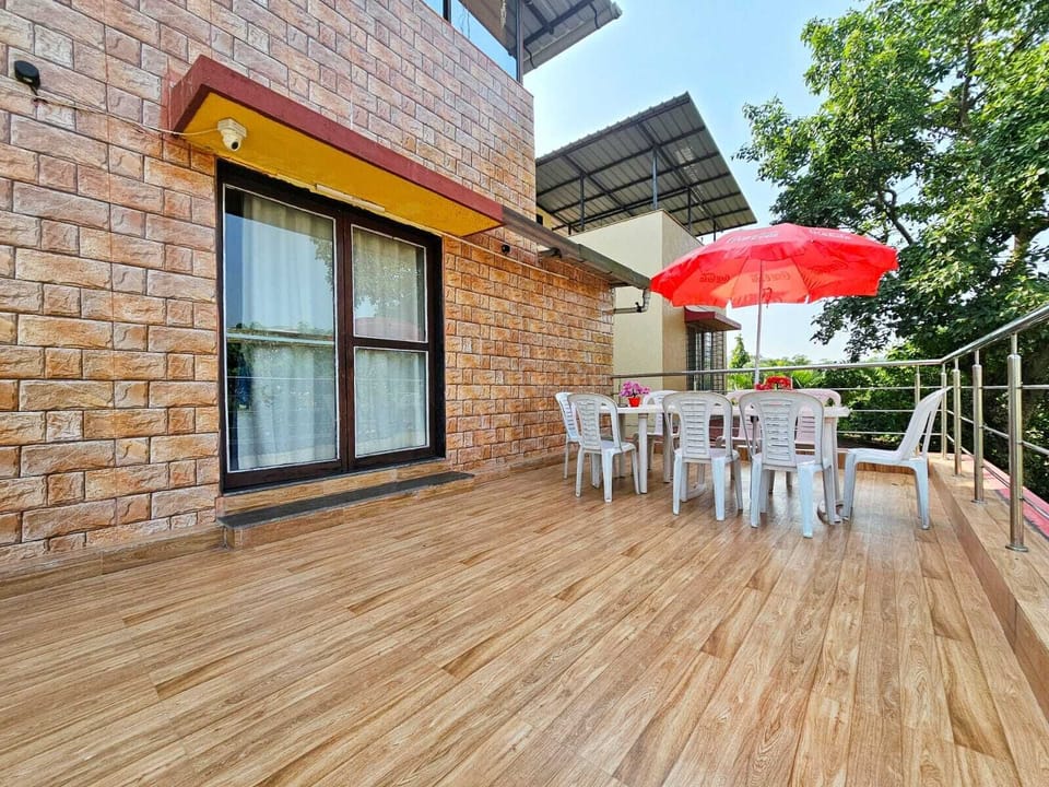 Luxury Room, Multiple Bedrooms, Hill View | Terrace/patio