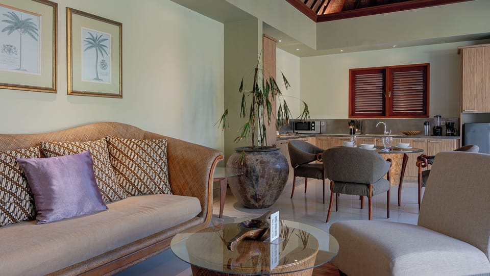 Villa | Living area | Flat-screen TV