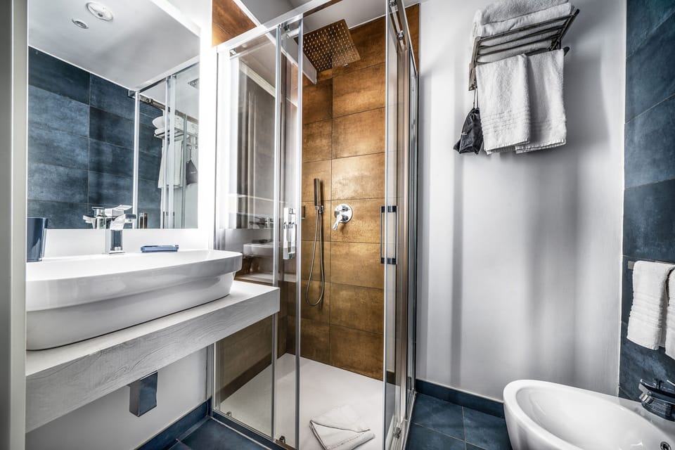 Superior Double or Twin Room | Bathroom | Hair dryer, bidet, towels, soap