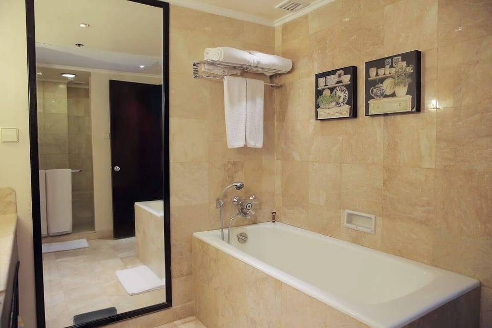 Shower, rainfall showerhead, hair dryer, slippers