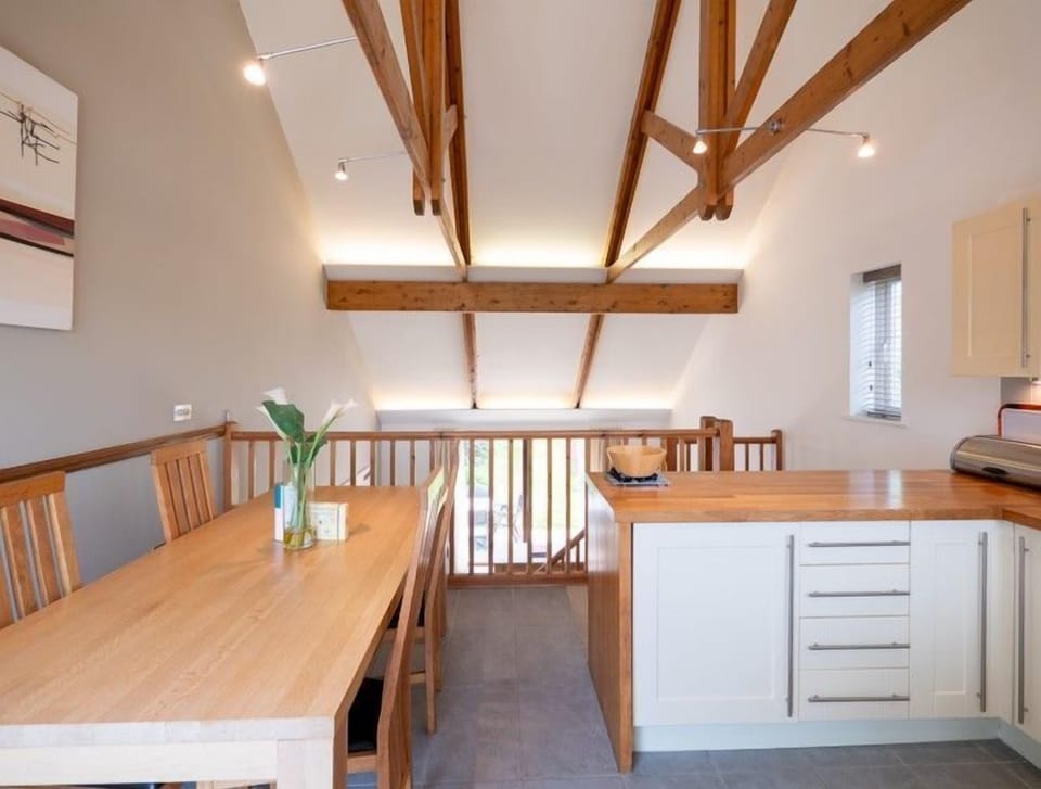 Large open plan kitchen diner