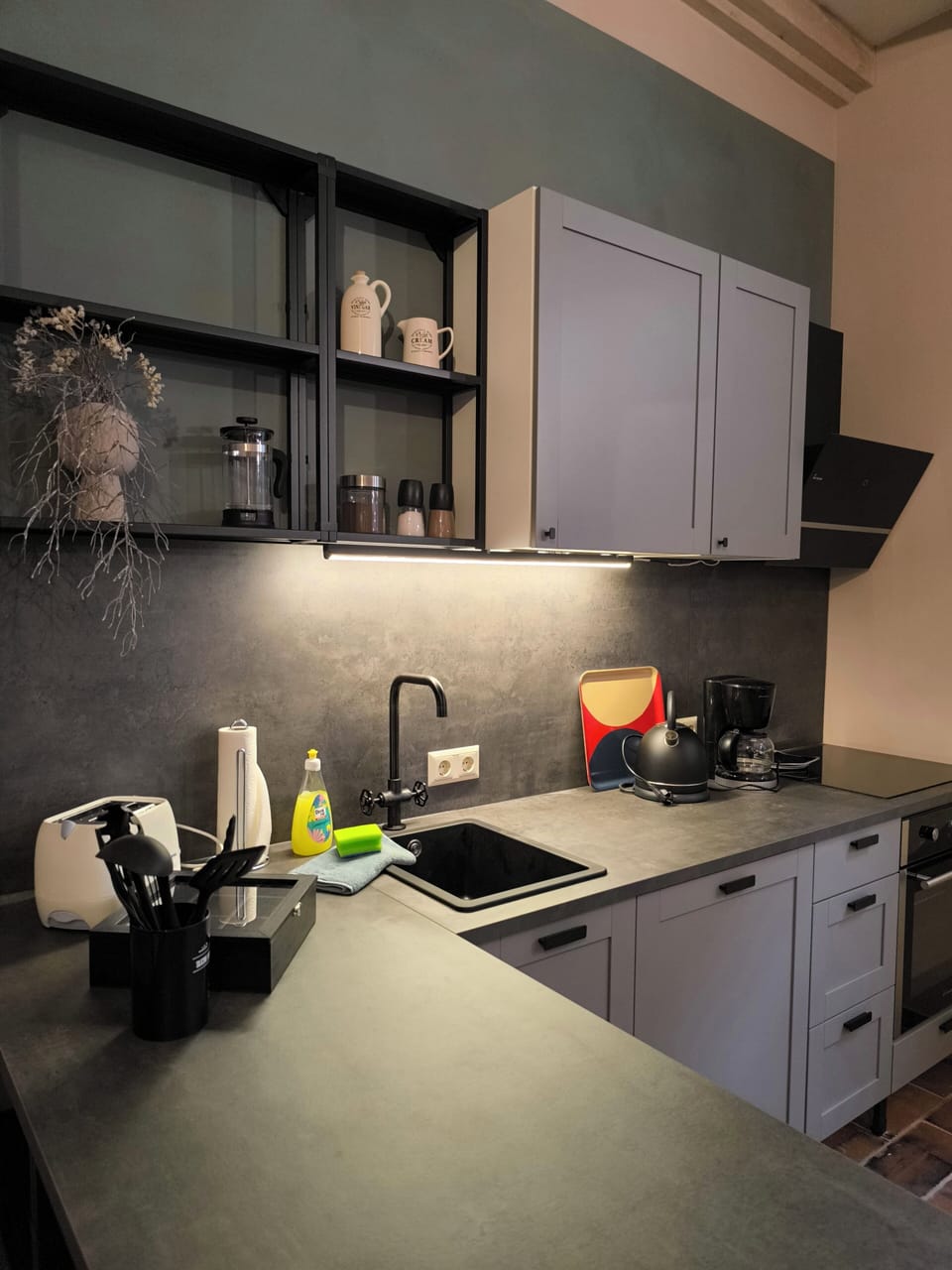 Studio, 1 Bedroom, Smoking, Patio | Interior