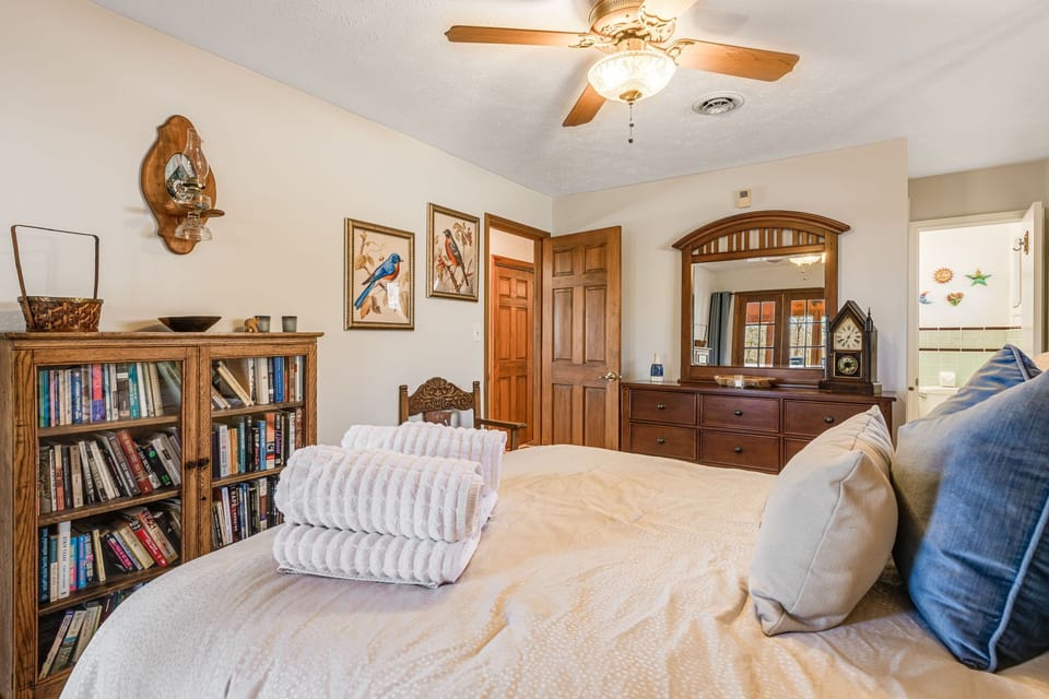 Library For the Avid Reader