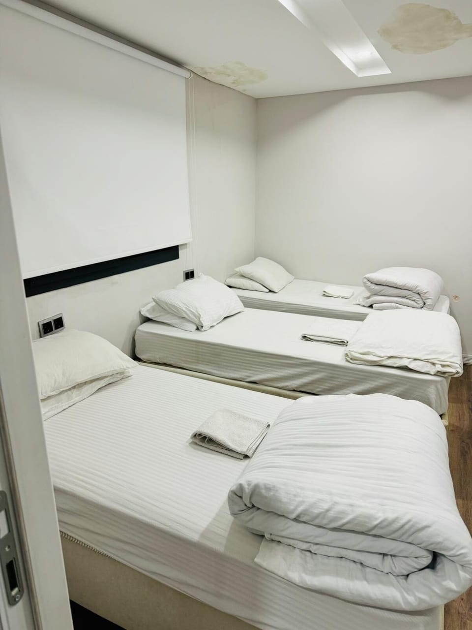 Triple Room | Desk, soundproofing, free WiFi