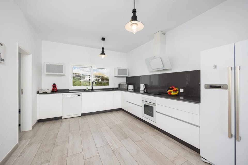 Equipped kitchen