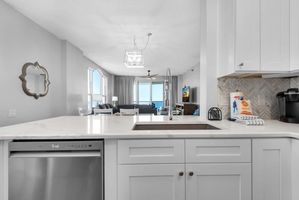 Condo, Multiple Beds (Beach Colony Resort East 11A) | Interior