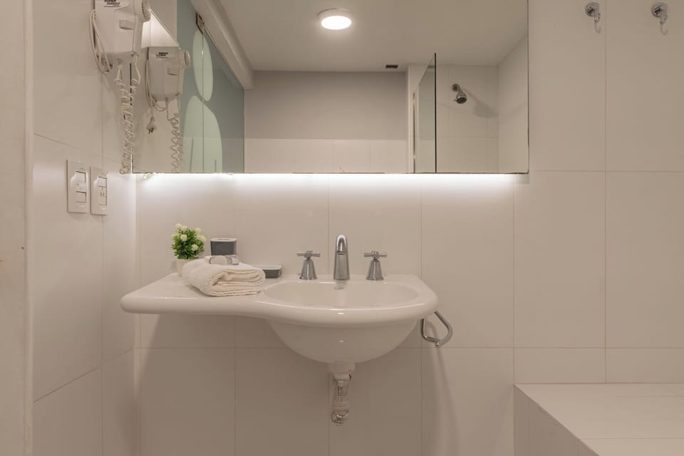 Apartment | Bathroom