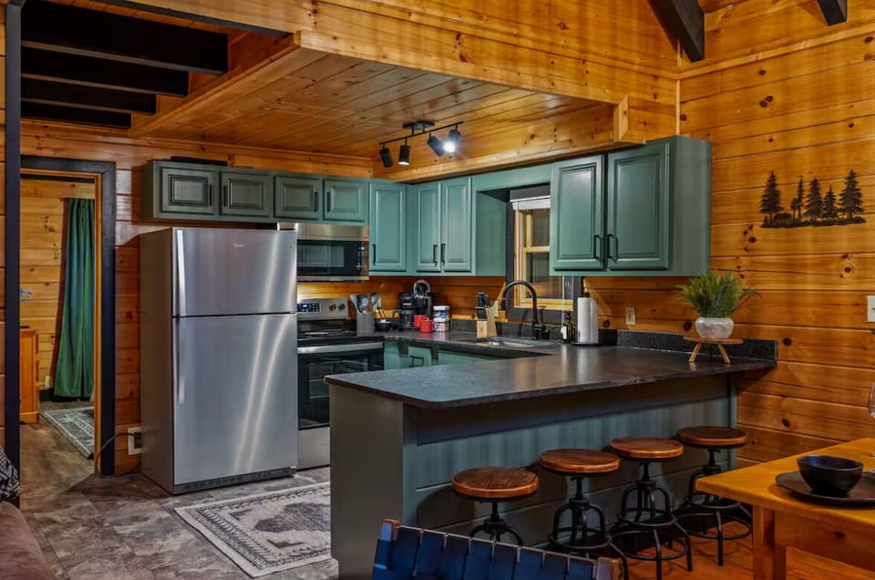 Installed brand new stainless steel appliances, you'll have everything you need!