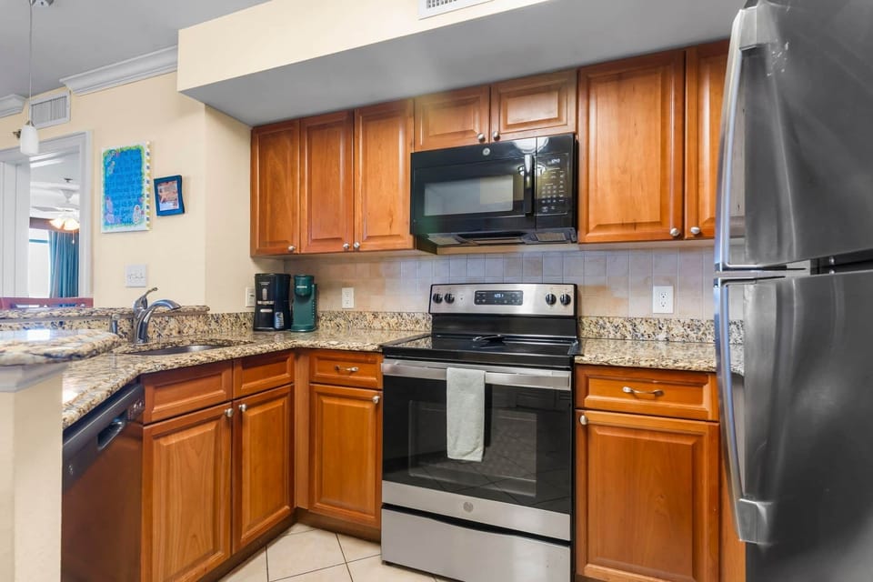 Full Kitchen