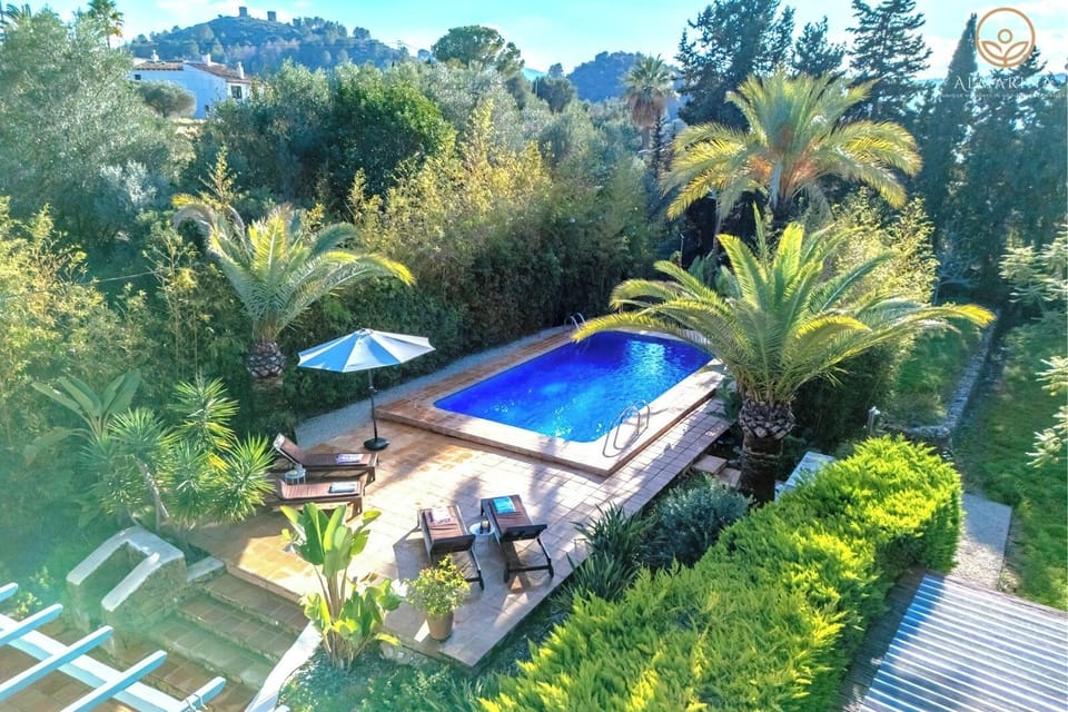 Bisserot - By Almarina Villas (7402)