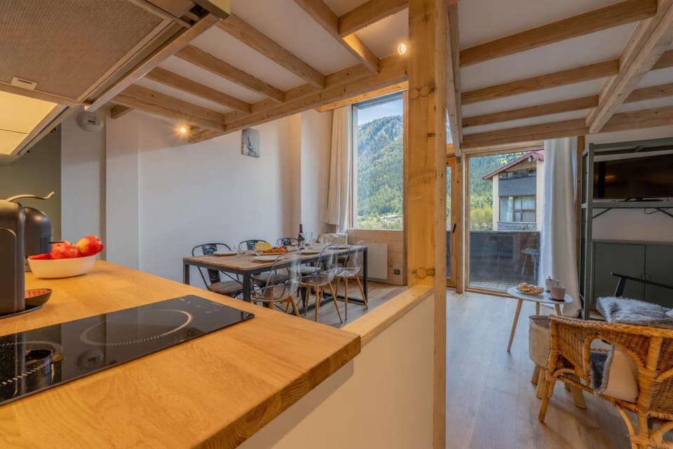 Kitchen and dining area