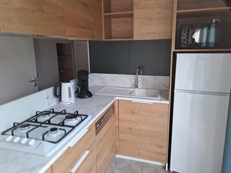 Apartment | Dining