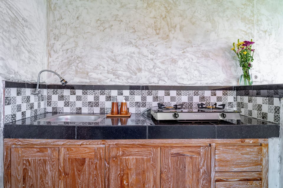 Villa, 1 Bedroom, Private Pool | Private kitchen | Fridge, microwave, stovetop, cookware/dishes/utensils