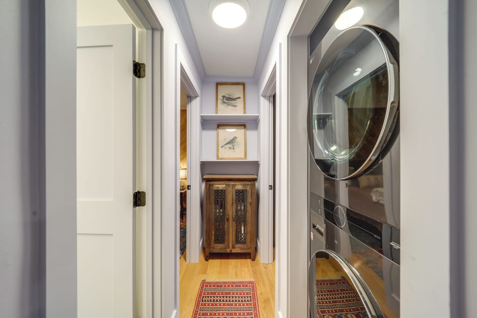 In-Unit Laundry