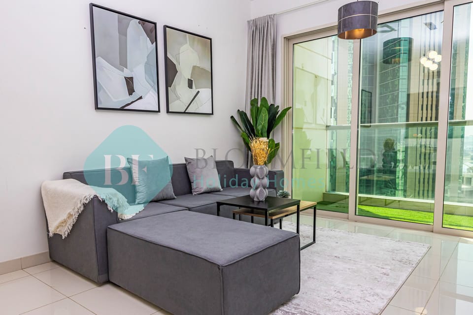 Basic Apartment, Balcony, City View | Living area | TV