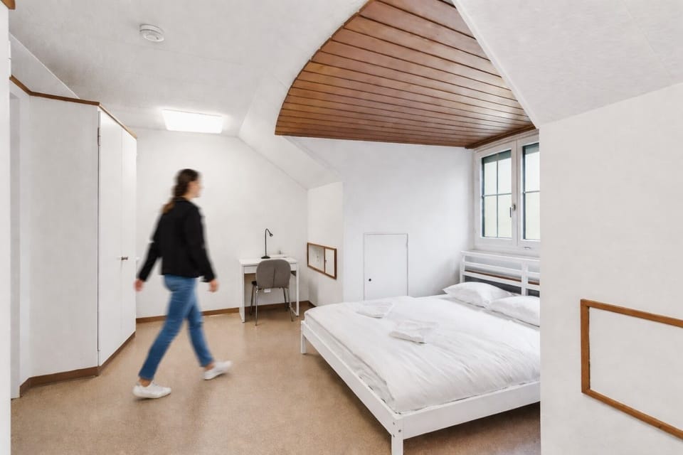 Economy Double Room, 1 Queen Bed, Non Smoking | Laptop workspace, free WiFi, bed sheets