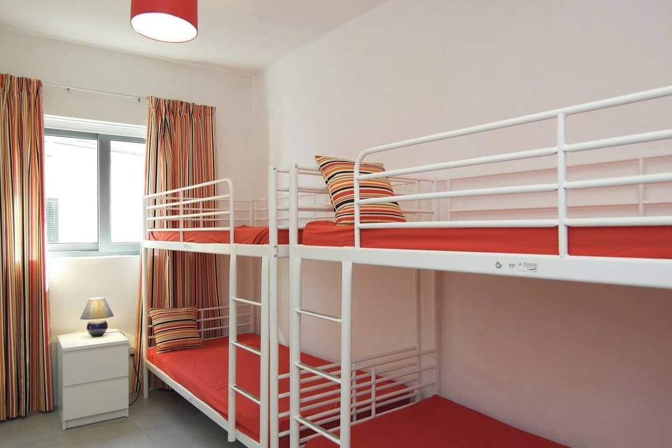 Second bedroom with bunk-beds