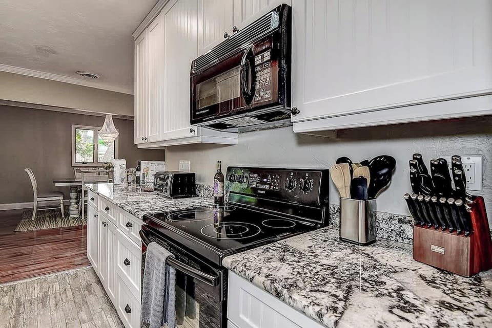 From morning coffee to midnight snacks, this kitchen has everything you need! A perfect blend of style and convenience, ready to bring out the chef in you #FullyEquipped