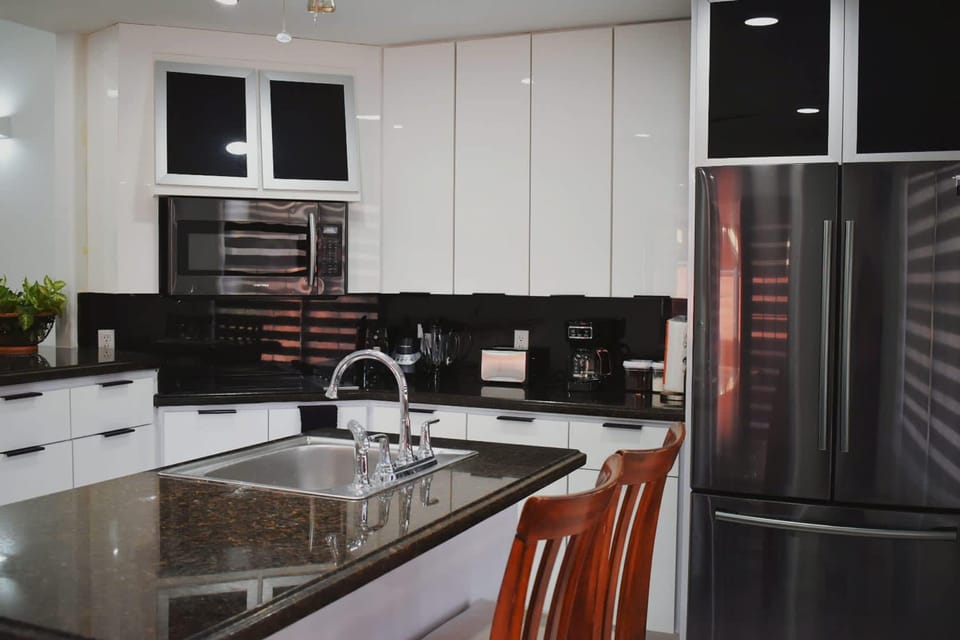 House | 3 bedrooms, desk, high-speed internet
