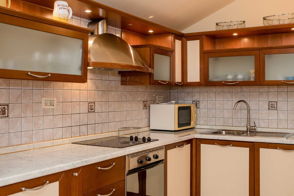 Apartment (Two Bedroom Apartment with Balcony an) | Private kitchen | Fridge