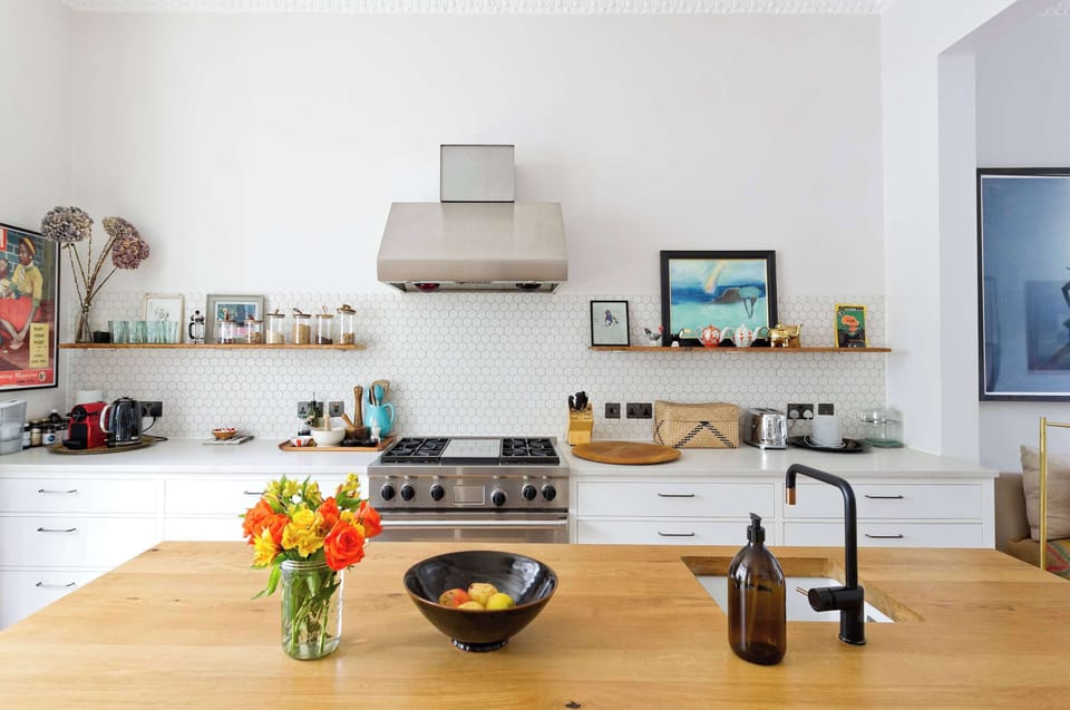 House (5 Bedrooms) | Interior