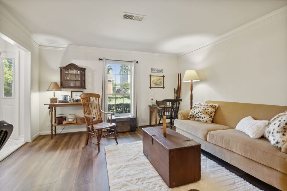 9-web-or-mls-1269 General George Patton Rd - 009