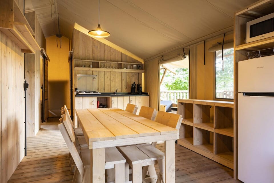 Apartment | Dining