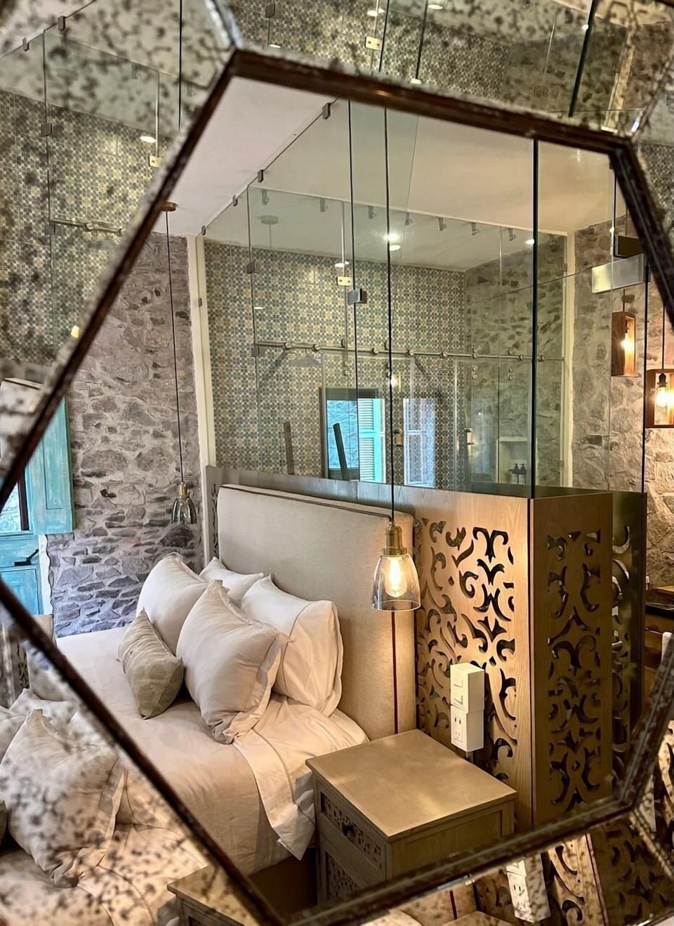 Suite | In-room safe, iron/ironing board, free WiFi