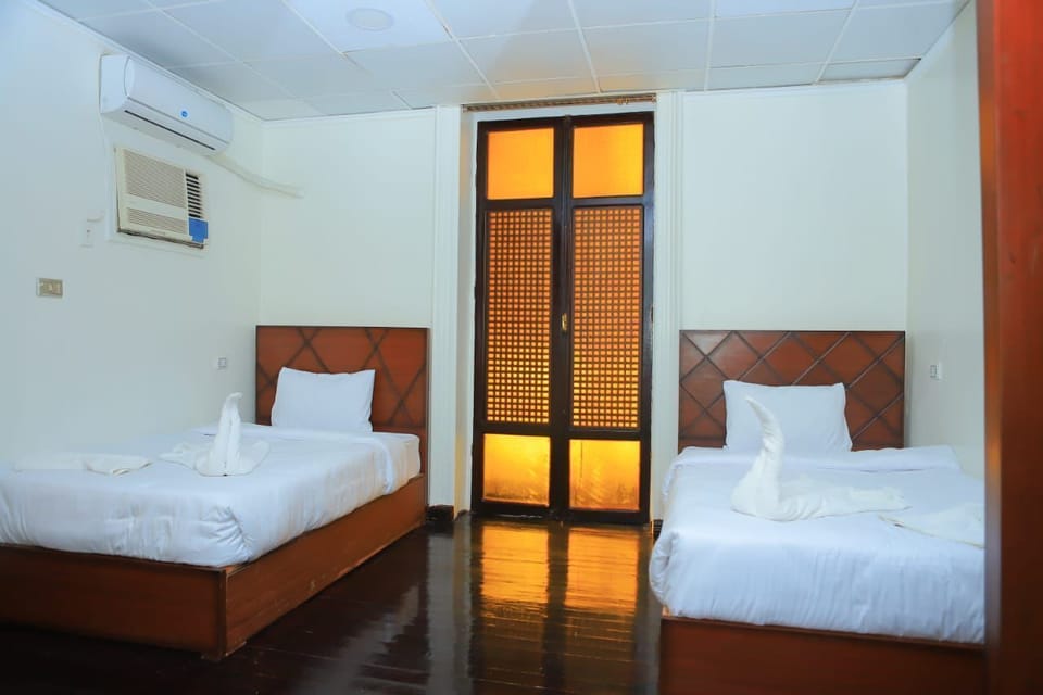Classic Double or Twin Room, City View | Soundproofing, free WiFi