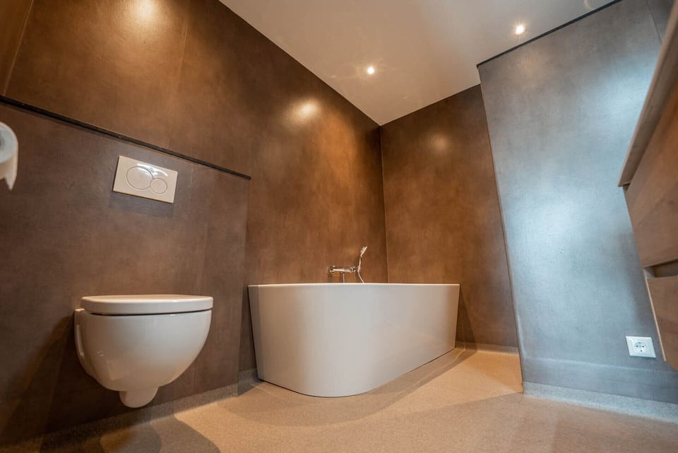 Bathroom - De Witte Brugh- De Miëde