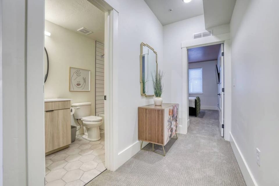 The hallway between the Master and second bedrooms for that extra privacy!