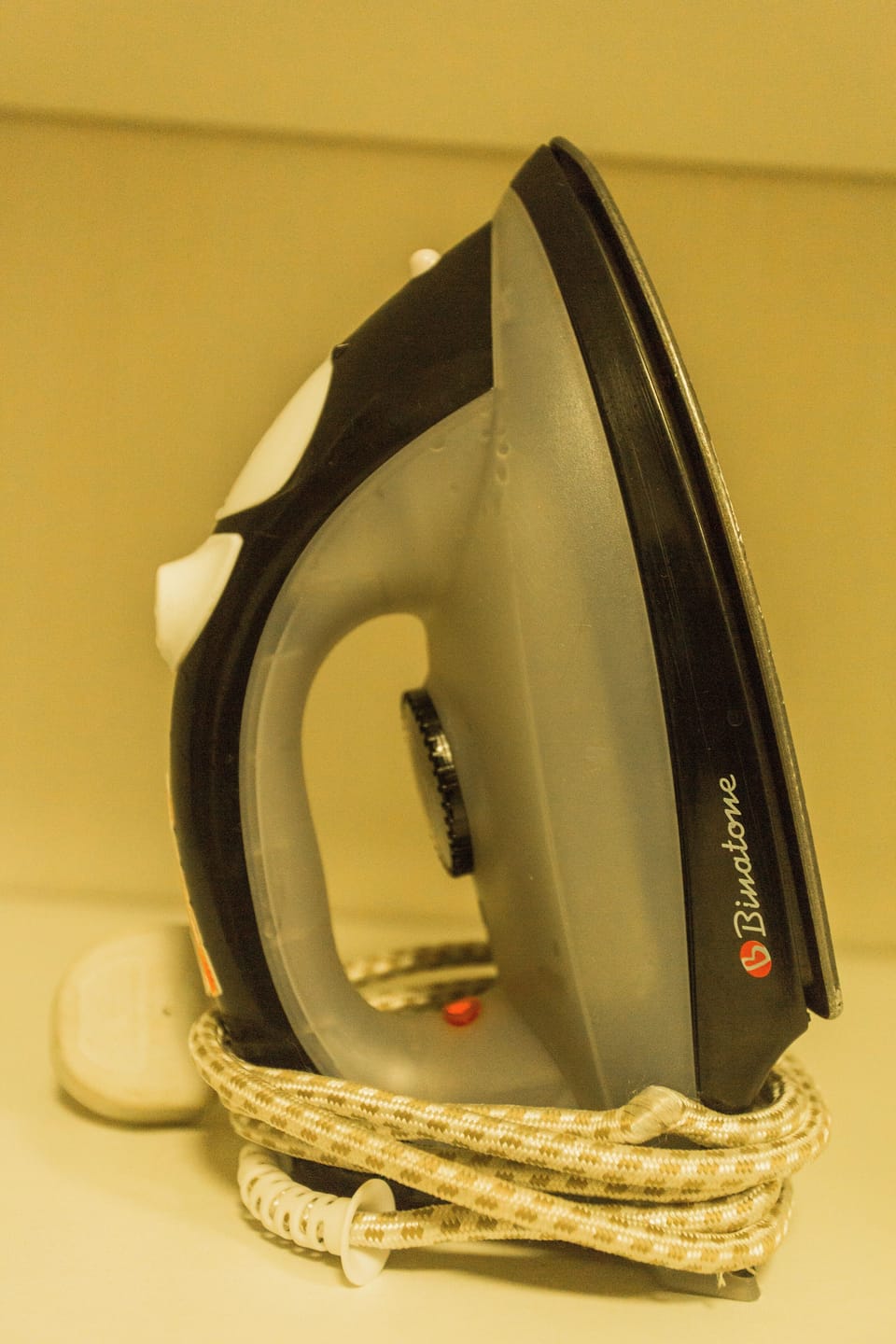 Iron/ironing board