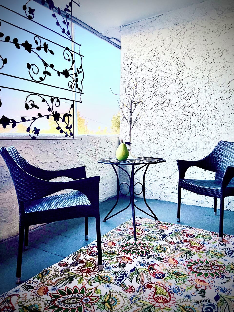 Furnished balcony