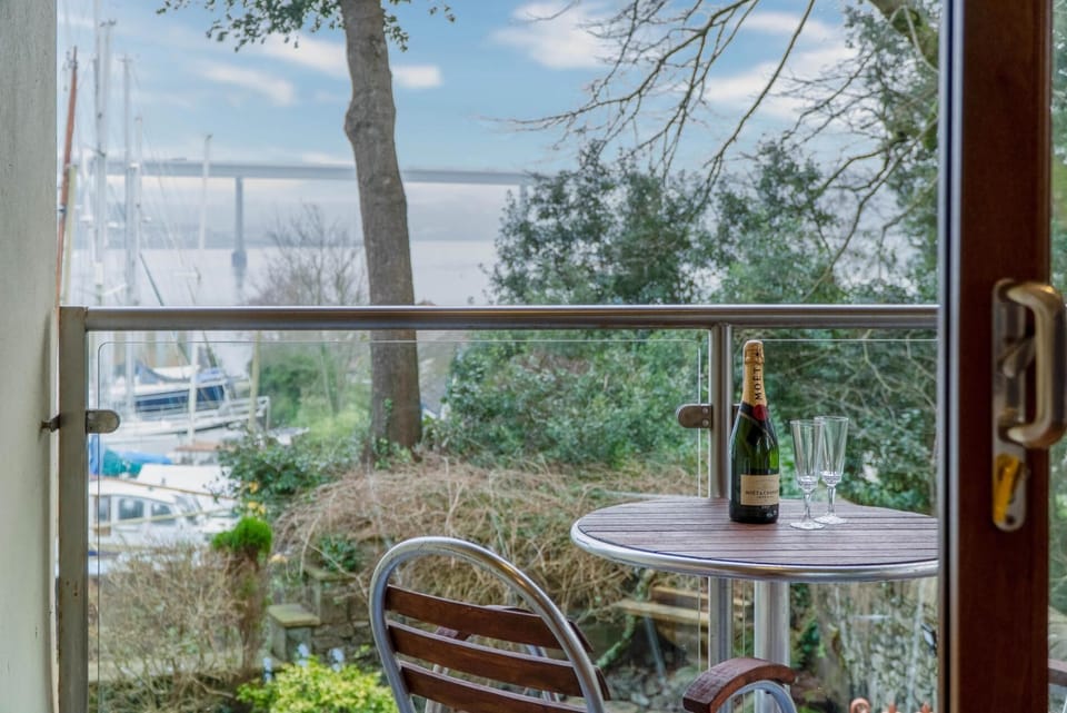 Marina House Annex - 1 Bedroom - Neyland (24718)