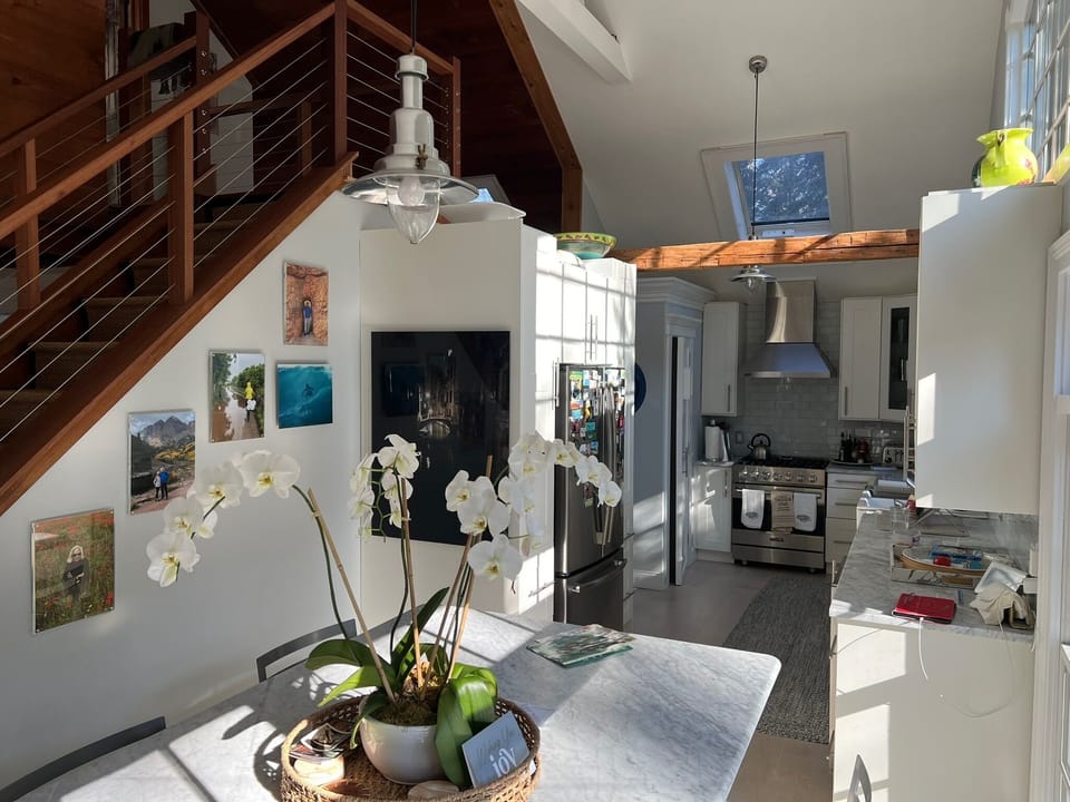 Open Kitchen, Marble Countertops & Island, Viking Stove, Marvin Wine Cooler