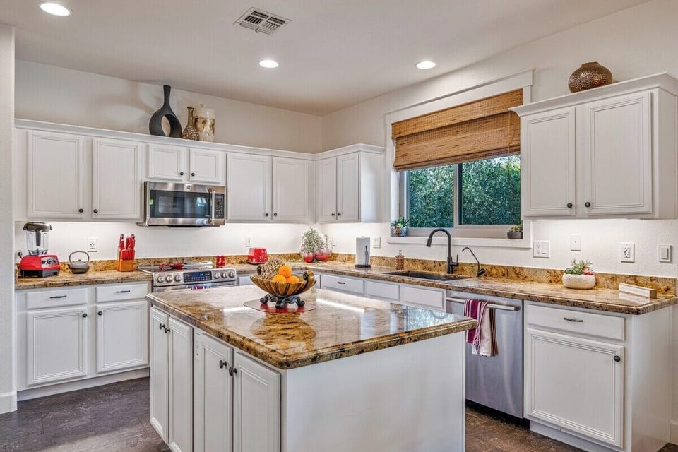 Kitchen outfitted for even the best chef in your family.