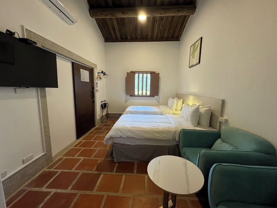 Comfort Twin Room, Lake View | Soundproofing, free WiFi