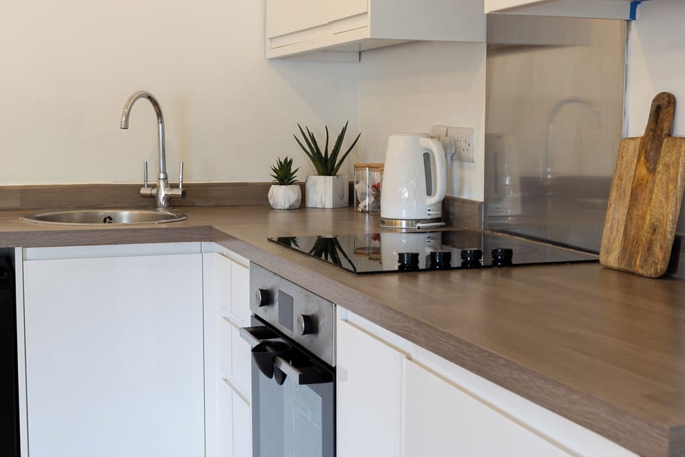 Kitchen (2)
