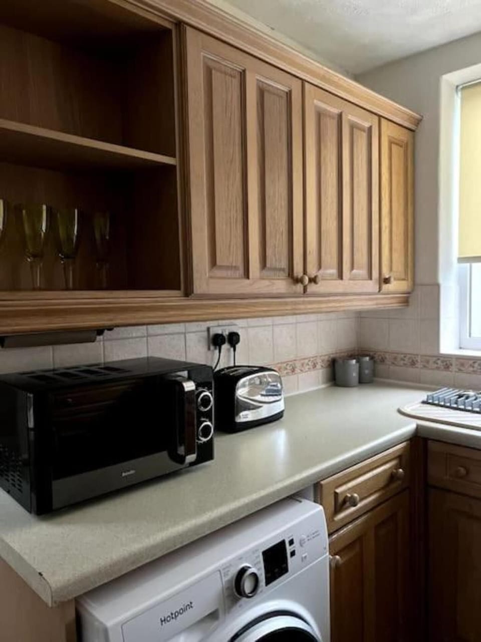 House | Private kitchen | Fridge, microwave, oven, stovetop