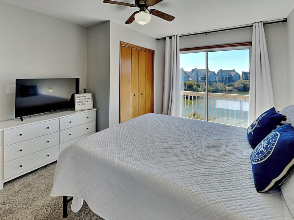 Fourth Bedroom with Lagoon Views