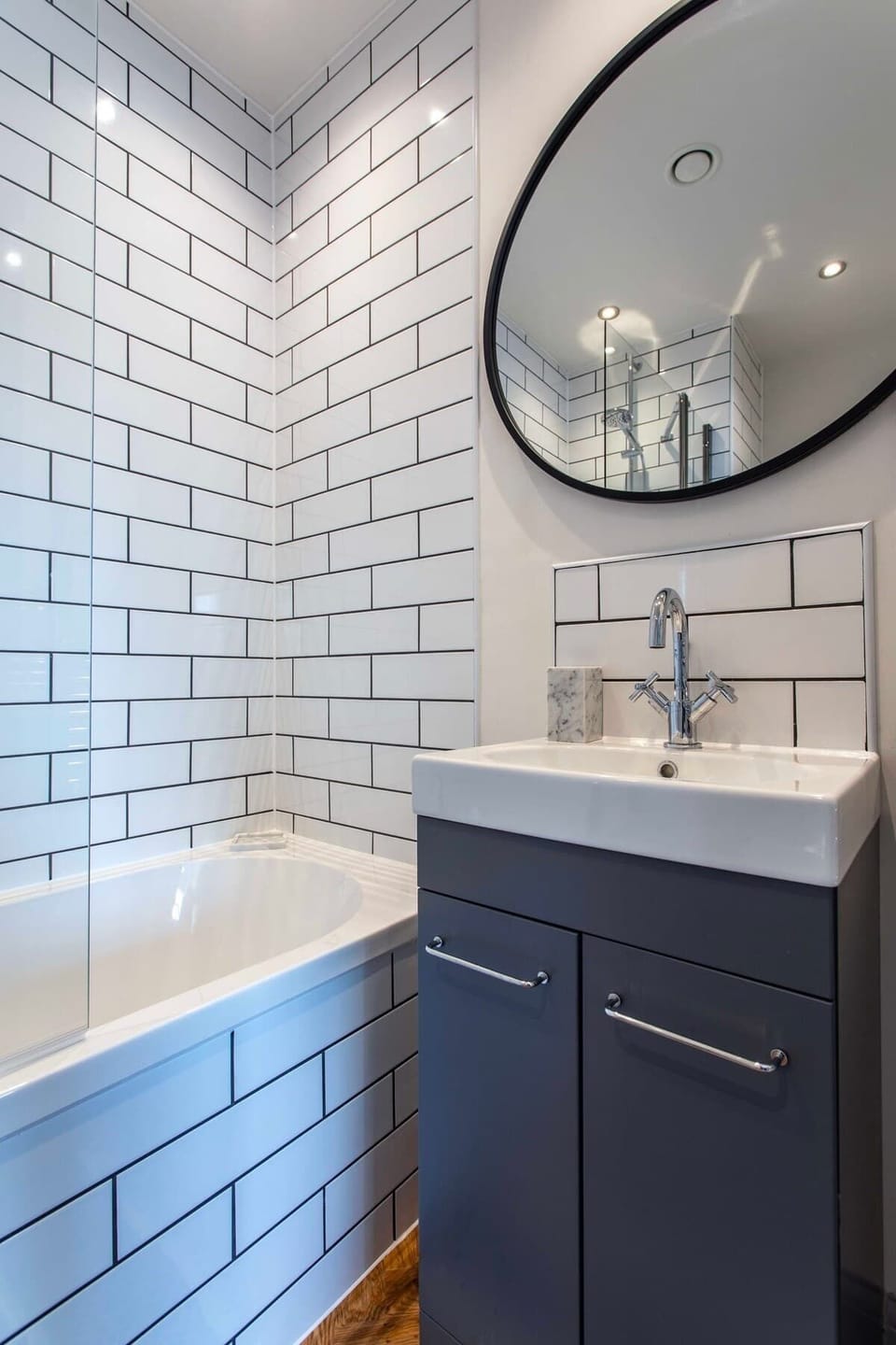 Ensuite Bathroom, attached to bedroom 2.
Bath with overhead shower and WC.