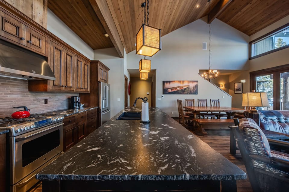 Fully equipped kitchen 