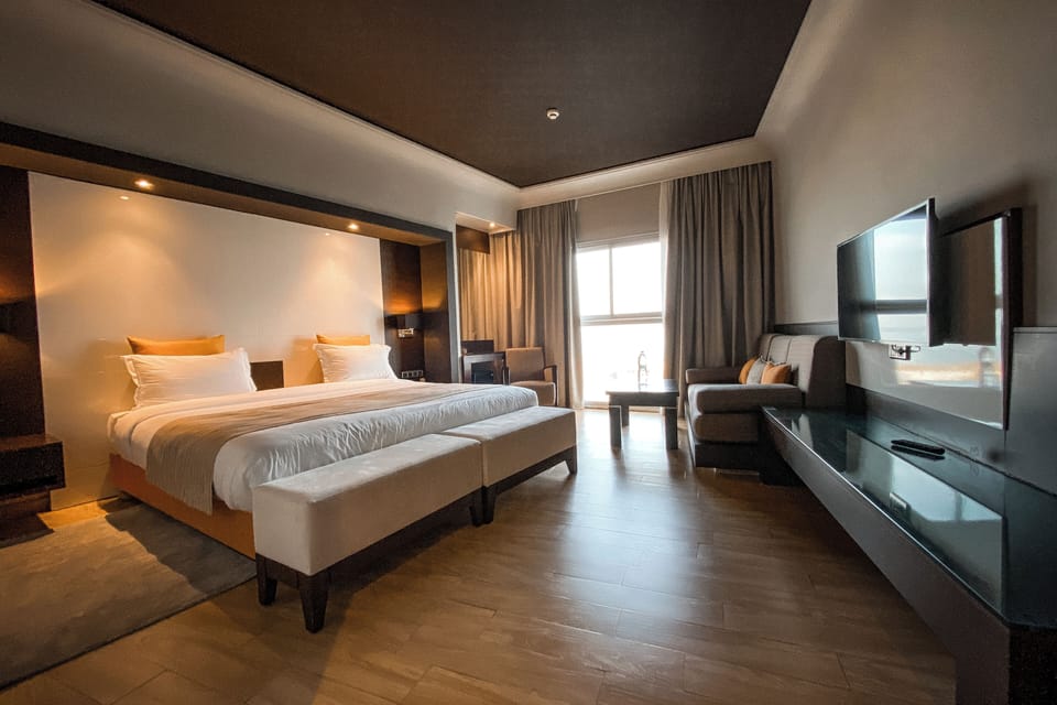 Premium Double Room | Premium bedding, in-room safe, laptop workspace, free WiFi