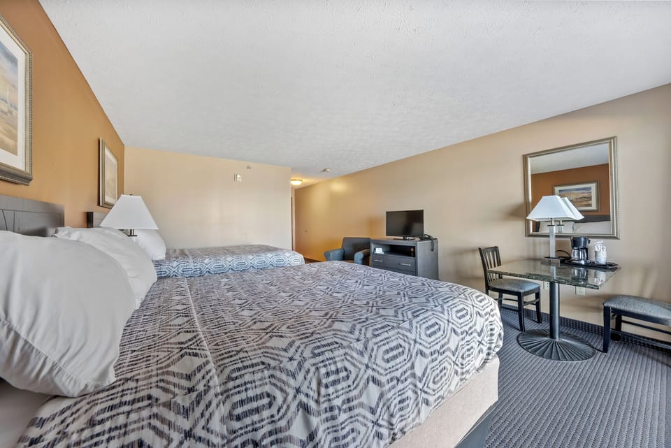 Accessible 2 Queen Guest Room