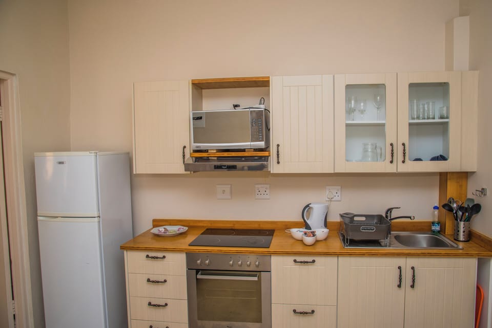 Luxury Studio Suite | Premium bedding, in-room safe, individually furnished, desk