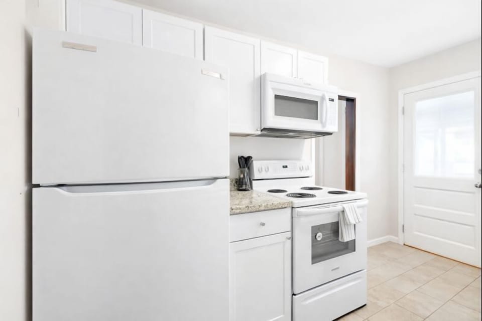 Enjoy every home comfort & abundant space in the sleek kitchen