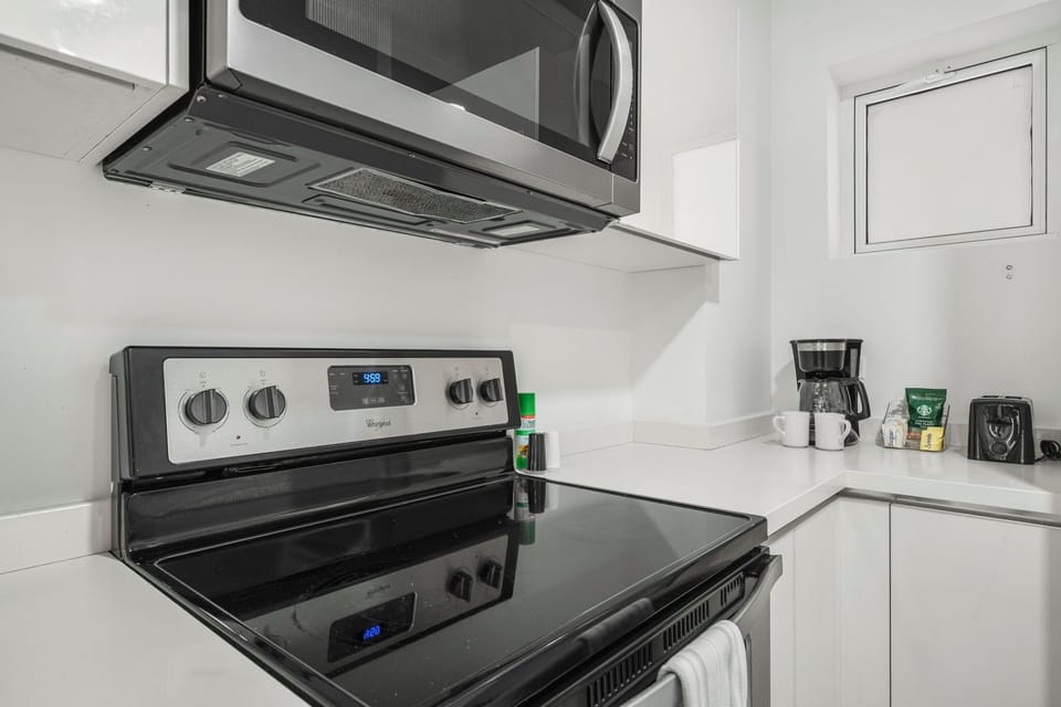 Fully equipped kitchen